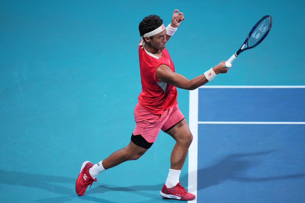 官方：河南队与主教练拉莫斯续约