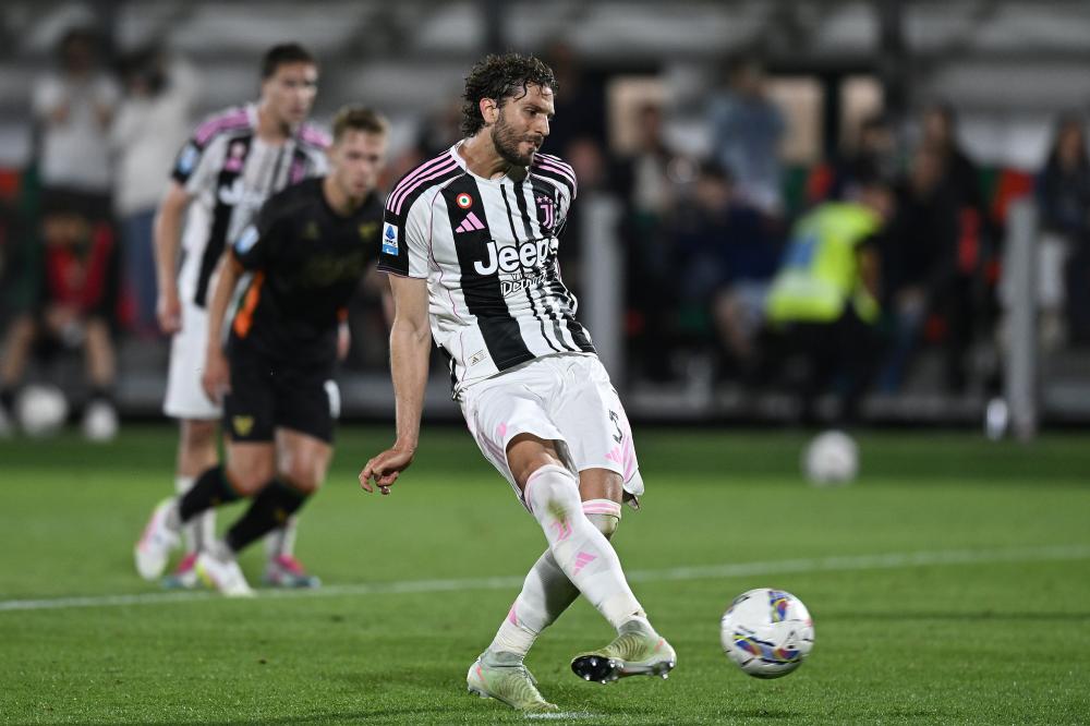 心理专家：阿劳霍目前身体状况良好，但他存在心理问题